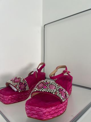Sandalias  Alma en Pena Talla 39 Nuevas EN SU CAJA