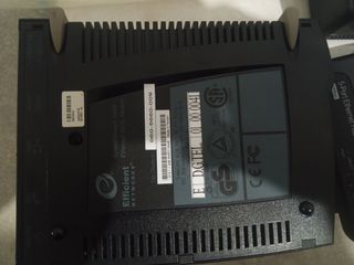 Router WiFi y Hub Ethernet