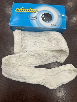 Calcetines Condor calados fallera blancos