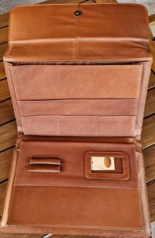 Cartera Porta Documentos Ollie de piel Beige/Marró
