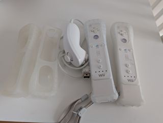 Consola Wii Completa + Balance Board + 3 Juegos