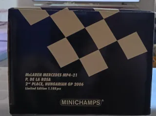 Minichamps McLaren Mercedes MP4-21