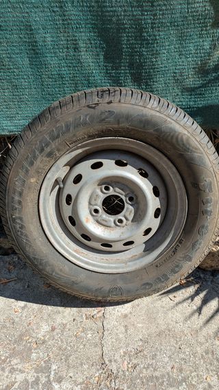 Rueda neumático llantas 175/70R13 82T