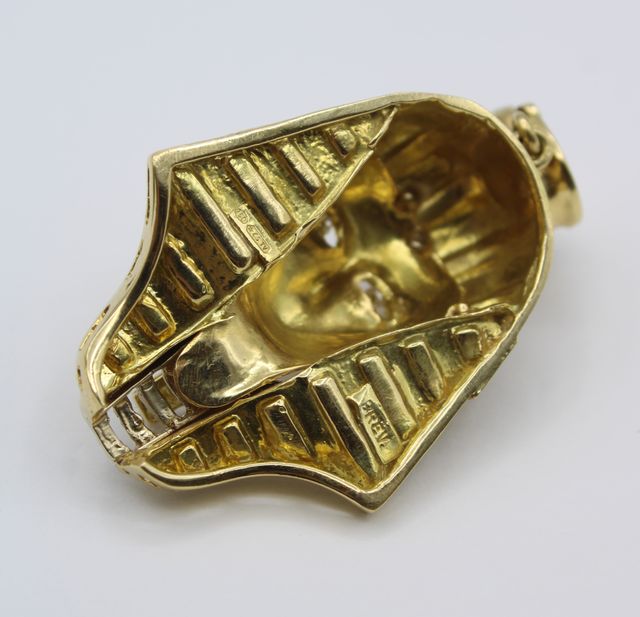 Colgante Oro 18kt Faraón Diamantes Esmalte Azul