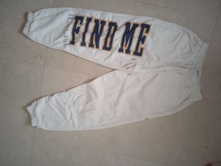 Pantalón chándal blanco con letras
