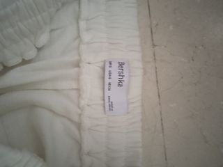 Pantalón chándal blanco con letras