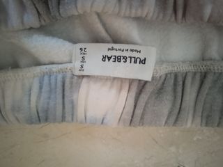 Pantalón chándal blanco con letras
