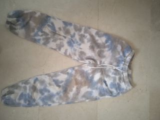 Pantalón chándal blanco con letras