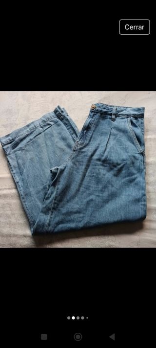 Pantalones vaqueros fluidos con pinzas L
