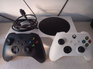Xbox Series S Blanca y Negra