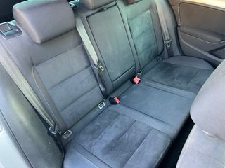 Volkswagen Golf VI / 1.6 TDI / DSG