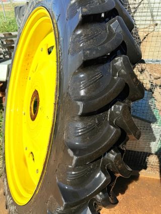 Juego Ruedas Estrechas Tractor