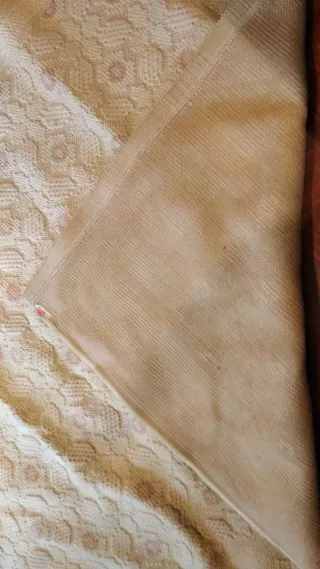 Alfombra de lana beige 160x230