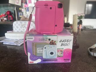 Cámara Instax Mini 9 con accesorios