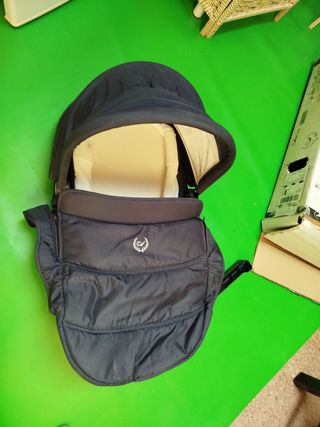 Carrito bebé Arrue IXO 2  Capazo + silla + bolsa