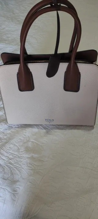 Bolso Tous Beige y Marrón Original no hago envíos 