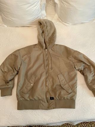 Cazadora reversible beige