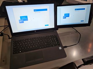 Portátil HP i7,8GB RAM,256 SSD+Pantalla extensible