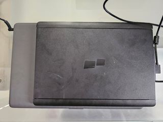 Portátil HP i7,8GB RAM,256 SSD+Pantalla extensible