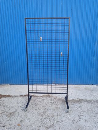 Expositor Negro con Enganches Plata Tienda Estante