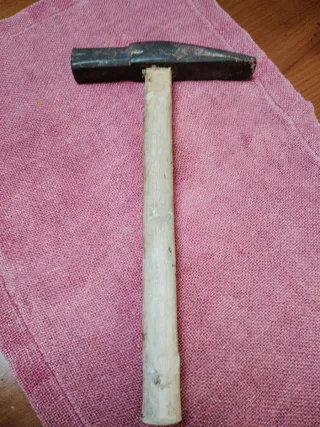 Martillo de zapatero antiguo