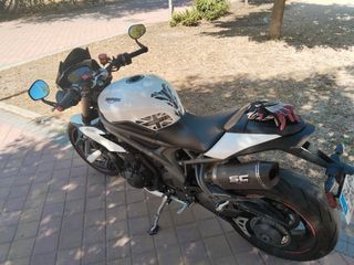 Triumph Speed Triple 1050