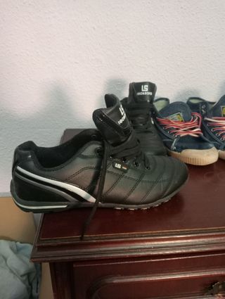 Lote zapatillas deportivas varias marcas