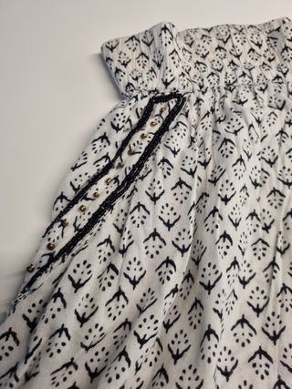 Falda Mango Estampada Blanca y negra