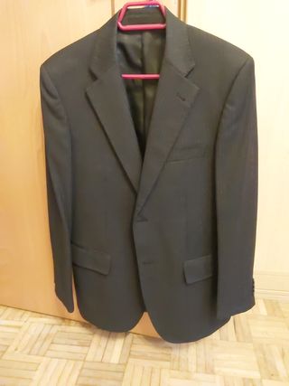 Traje de caballero negro
