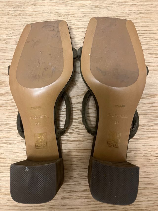 Sandalias de tacón cuadradas