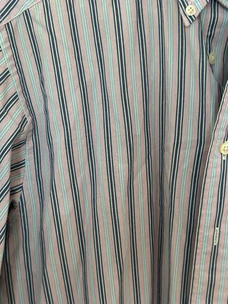Camicia Polo Ralph Lauren. È una taglia 18 per bambini