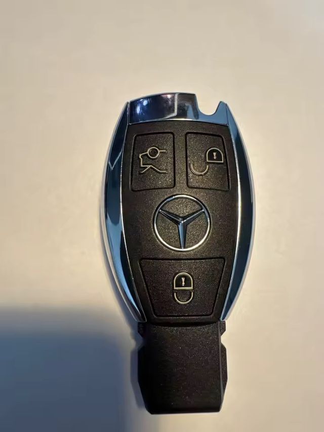 Llave de coche con mando