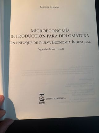 Microeconomia Introducción.. UNED