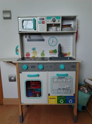 Cocinita infantil de madera