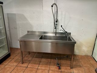 Fregadero acero inox con dos grifos y pedal