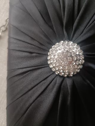 Bolso de fiesta negro con pedrería