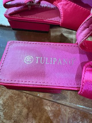 Zapatos de tacón rosa slingback