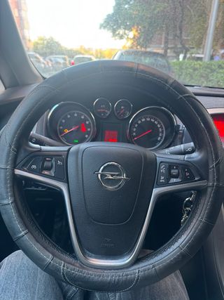 Opel Astra 2010