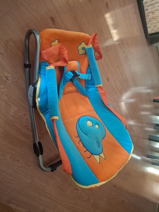 Hamaca bebé dinosaurio naranja y azul