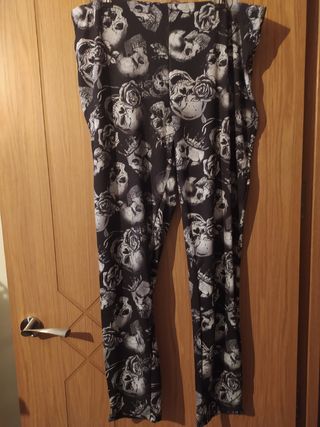 Leggins Góticos con Estampado de Calaveras