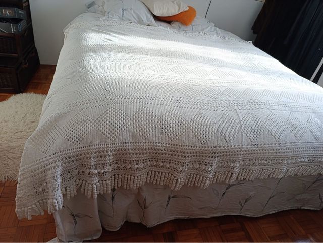 Colcha hecha a mano de perlé