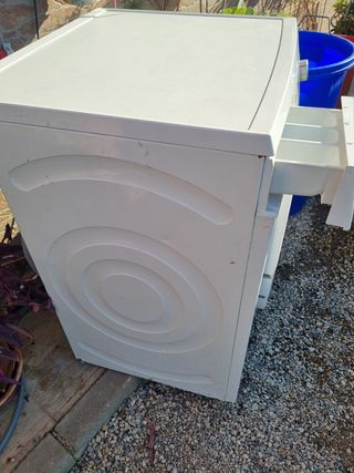 BOSCH 160€ SERIE 6 ECOSILENCE DRIVE