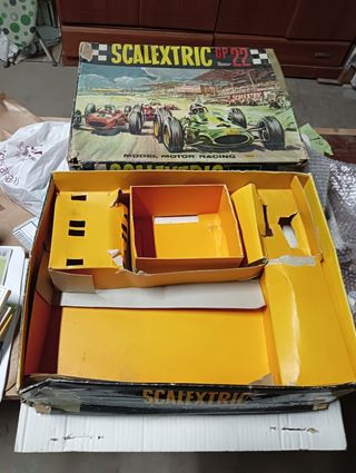 Caja Scalextric GP 22