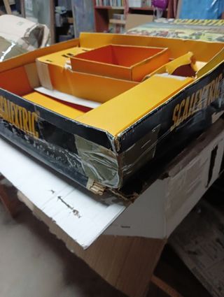 Caja Scalextric GP 22