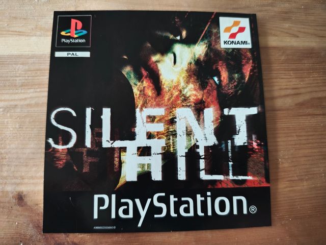 Cover e cover posteriore Silent Hill PS1 PAL ES