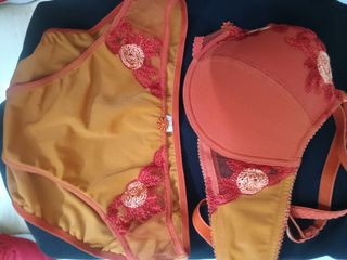 Conjunto sujetador y braguita naranja