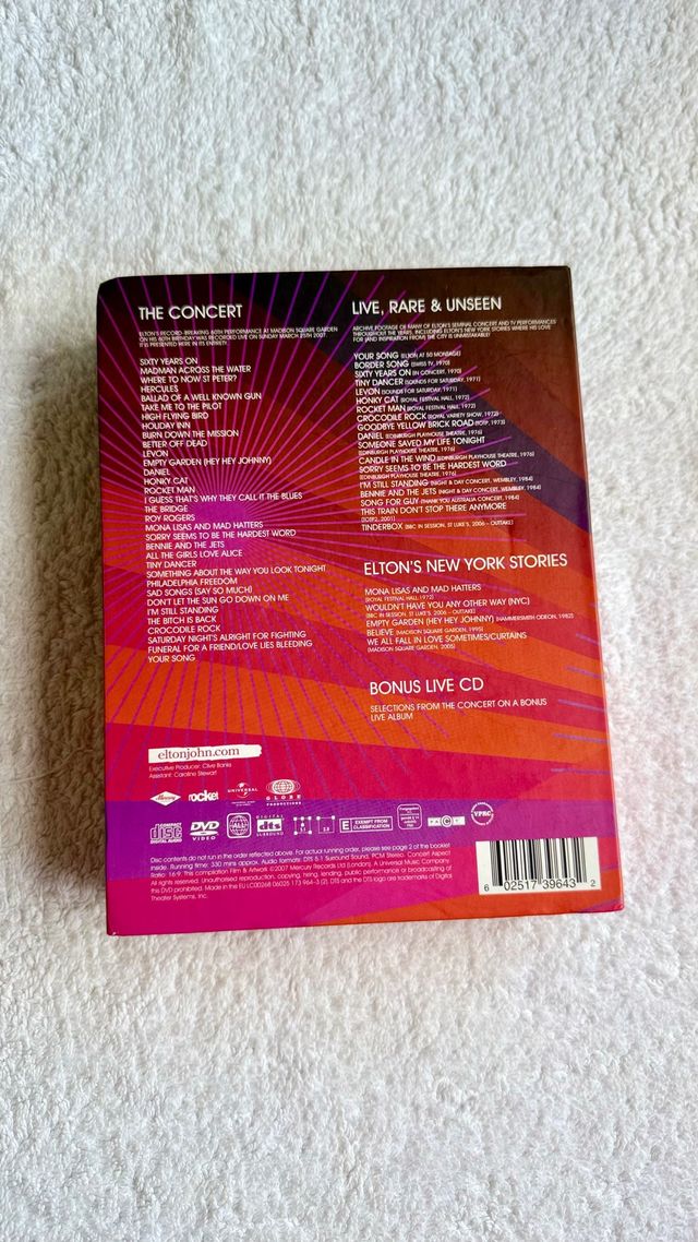 Firmado por Elton John 60 LiveDVD Edición Limitada