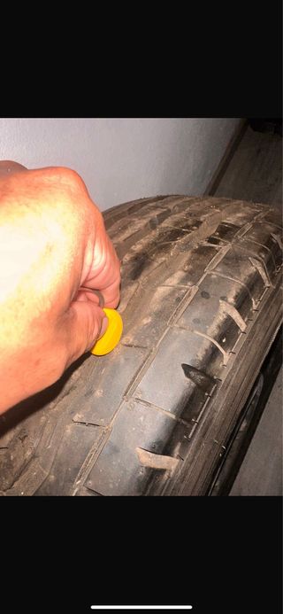 Neumático 215/65 R16C

FIRESTONE 

ESTÁ  NUEVA 
