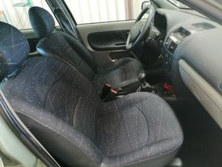 Renault Clio 2002
