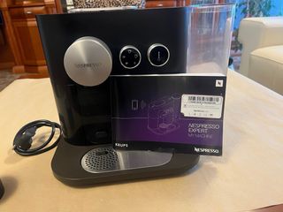 Cafetera Krups Nespresso Expert